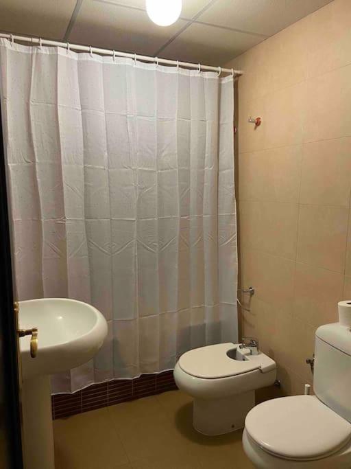 Atico Santa Lucia Terraza Y Parking Gratuitos Appartement Alcalá de Guadaira Buitenkant foto