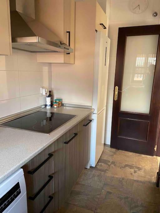 Atico Santa Lucia Terraza Y Parking Gratuitos Appartement Alcalá de Guadaira Buitenkant foto