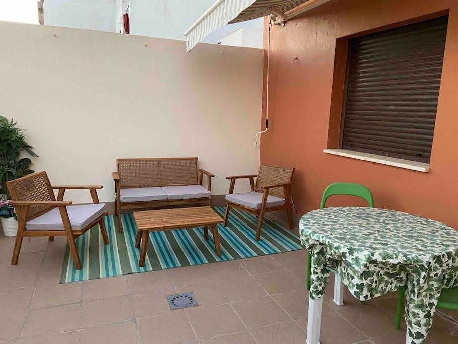 Atico Santa Lucia Terraza Y Parking Gratuitos Appartement Alcalá de Guadaira Buitenkant foto