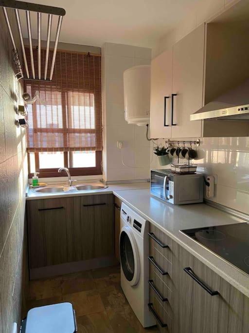 Atico Santa Lucia Terraza Y Parking Gratuitos Appartement Alcalá de Guadaira Buitenkant foto