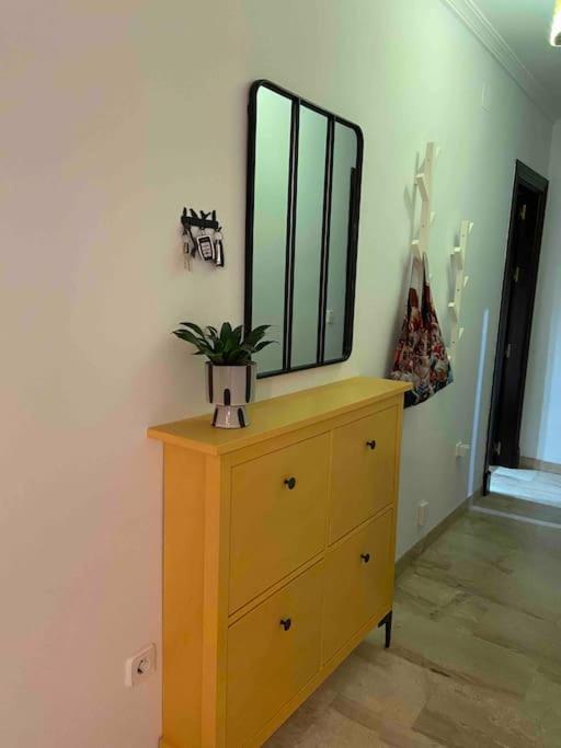 Atico Santa Lucia Terraza Y Parking Gratuitos Appartement Alcalá de Guadaira Buitenkant foto